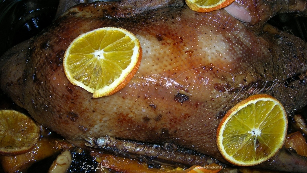 Гусик с ассорти из фруктов