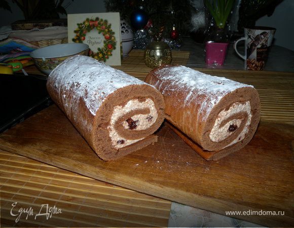 Рулет с творогом и вишней