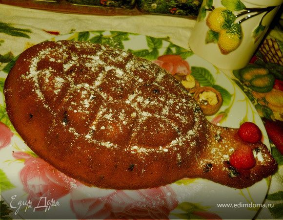 Торт с орехами и изюмом Торт с орехами и изюмом