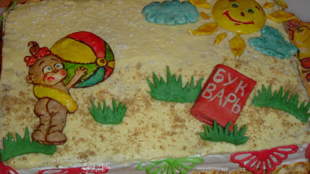 Детский торт с клубникой и малиной