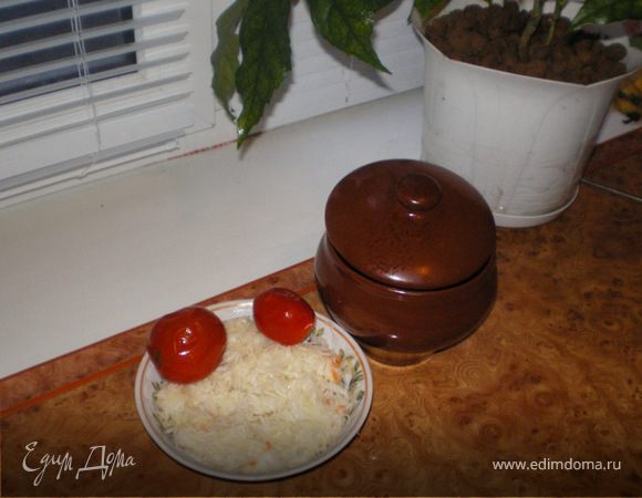 Картошечка в горшочках с мясом и грибами