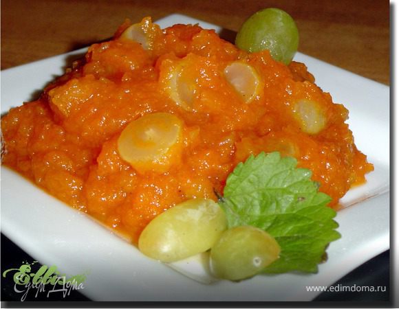 Чатни из тыквы и яблок с виноградом Чатни из тыквы и яблок с виноградом