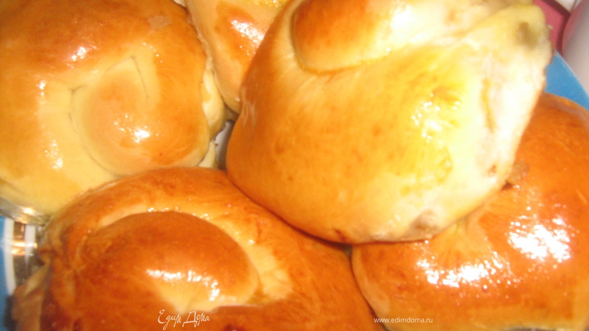 Булочки слоеные яблоками