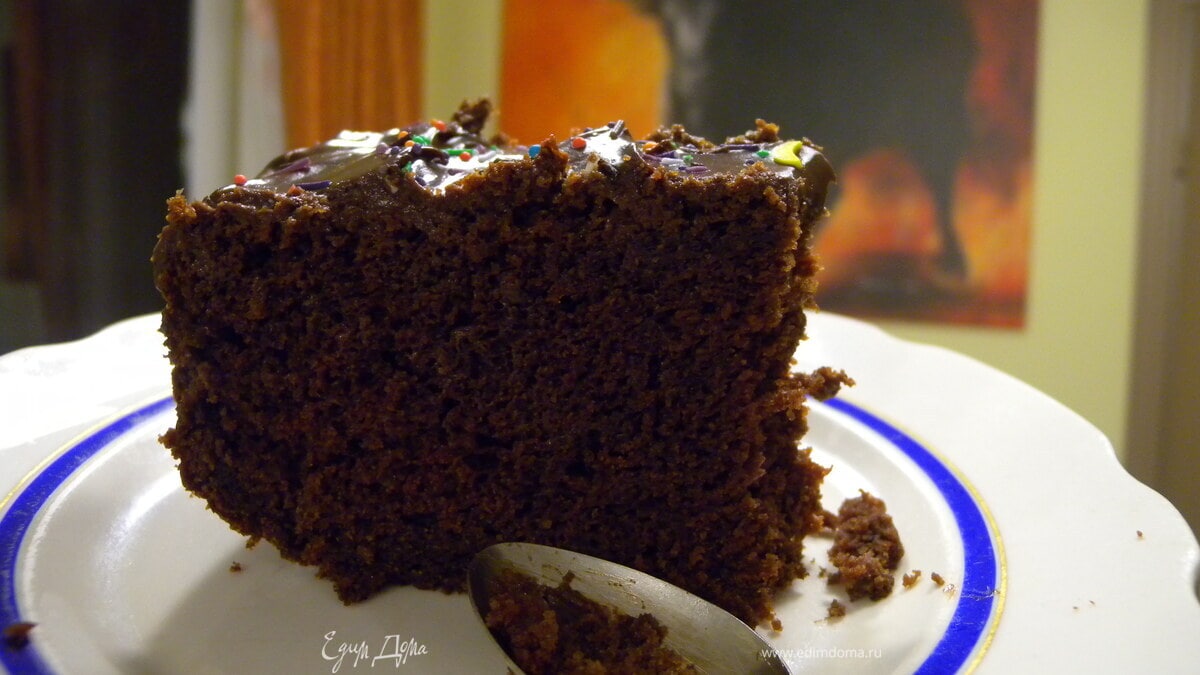 Шоколадный бисквит на кипятке 
