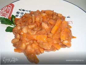 Сладкая фасоль в томатном соусе