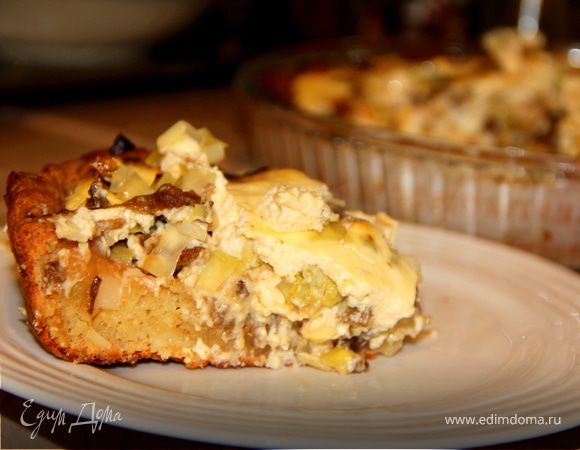 Киш с пореем, грибами и брынзой