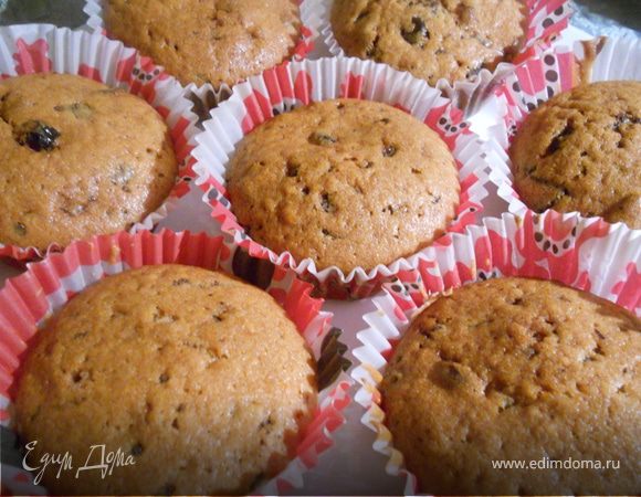 Имбирные маффины с вяленой клюквой и шоколадом Имбирные маффины с вяленой клюквой и шоколадом