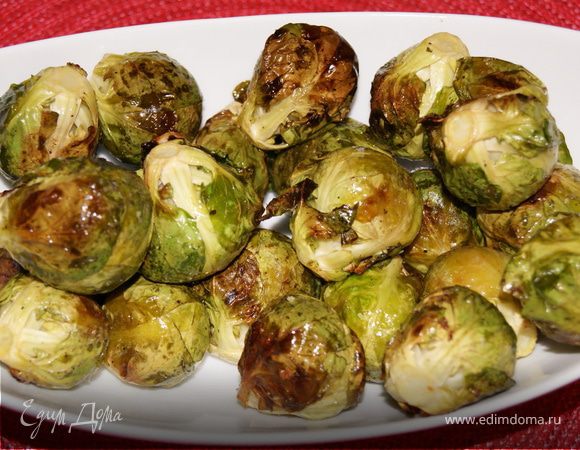 Запеченная брюссельская капуста