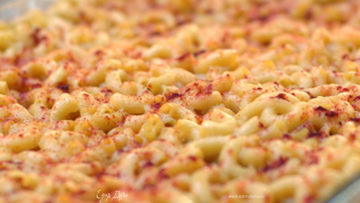 Запечённые макароны с яйцом и сыром