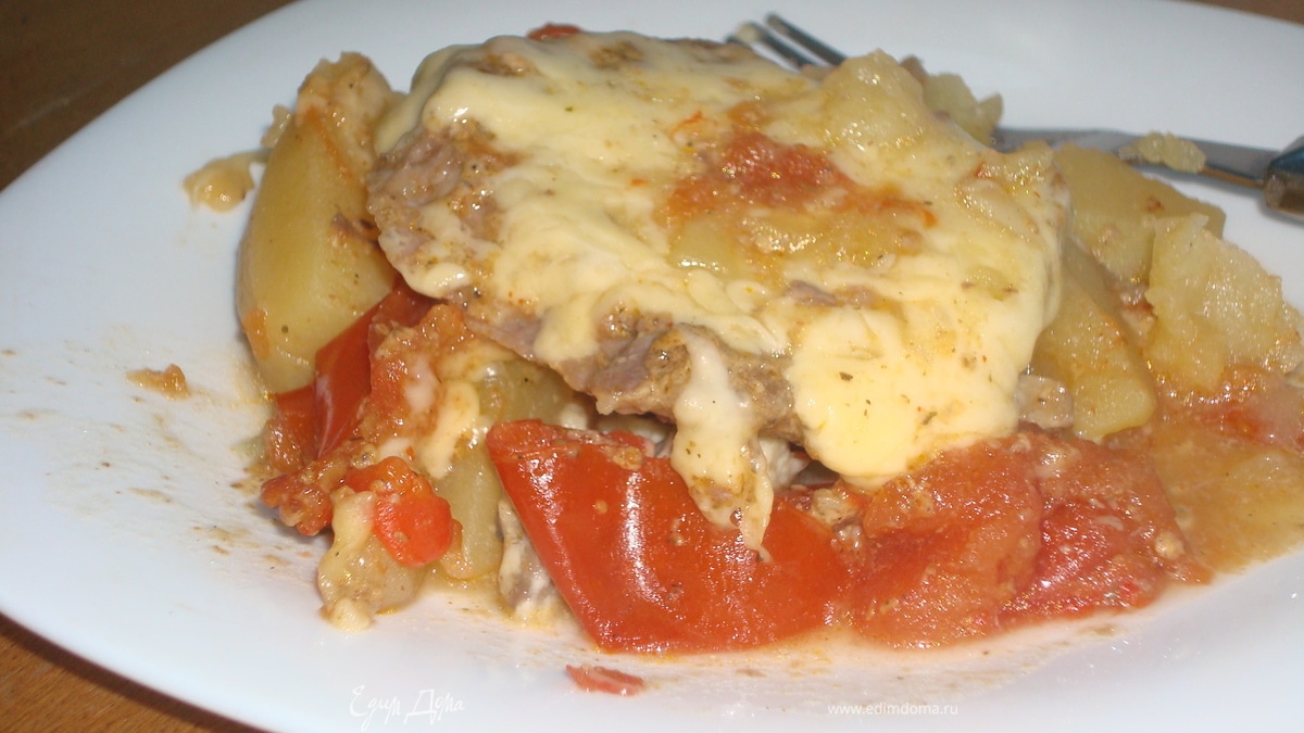 Телятина, запеченная с овощами