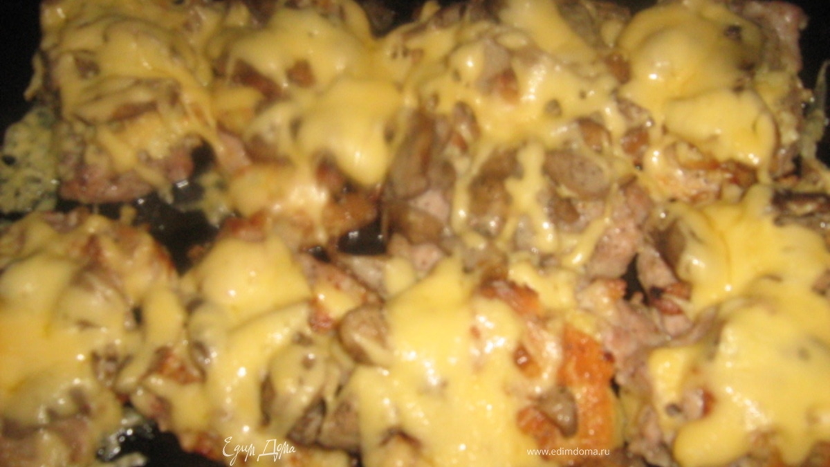 Свиные медальоны с белыми грибами