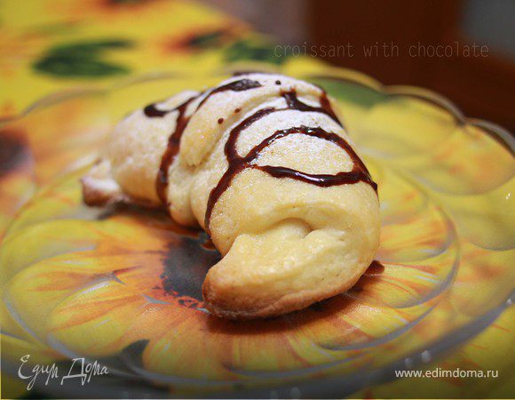 croissants with chocolate croissants with chocolate