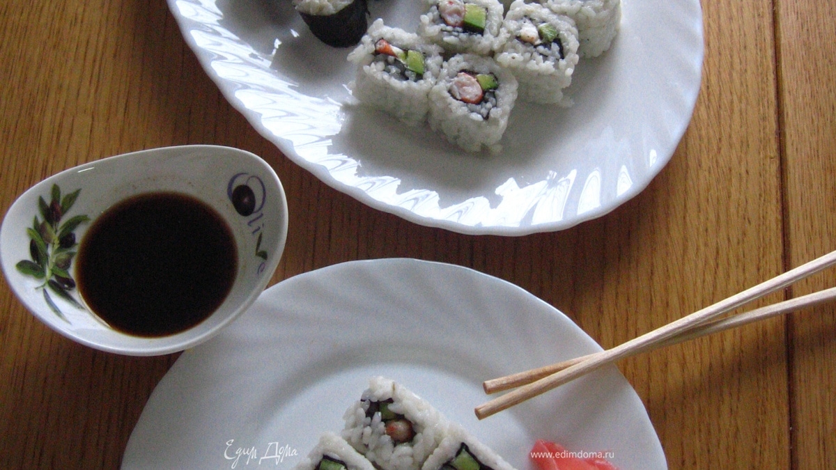 Роллы с креветками