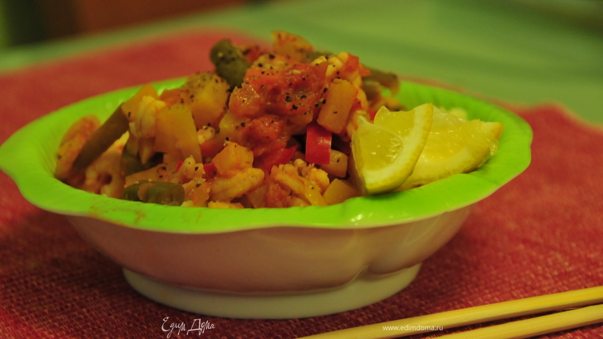 Креветки с овощами