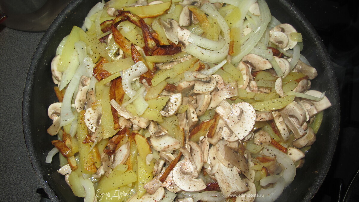 Жаренная картошечка с грибами