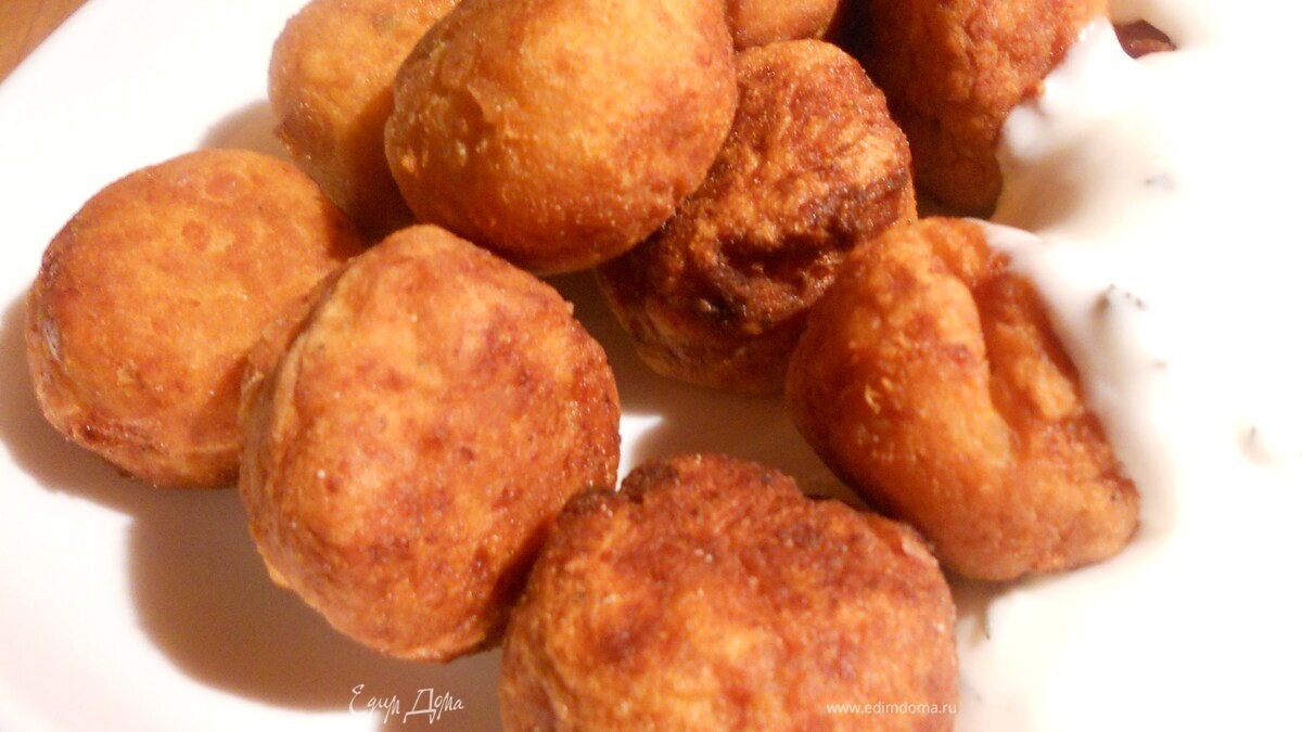 Чечевичные шарики с йогуртом