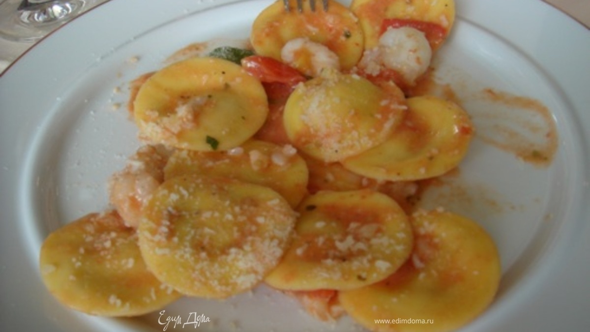 Равиоли с крабовым мясом и сливочным соусом