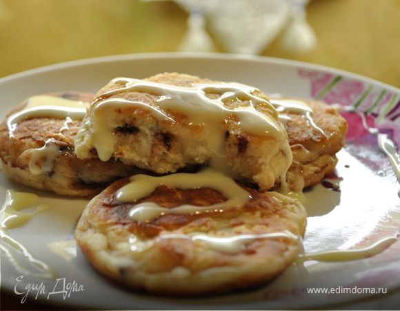 Сырнички с шоколадкой Сырнички с шоколадкой