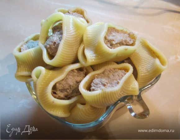 Макароны фаршированные.
