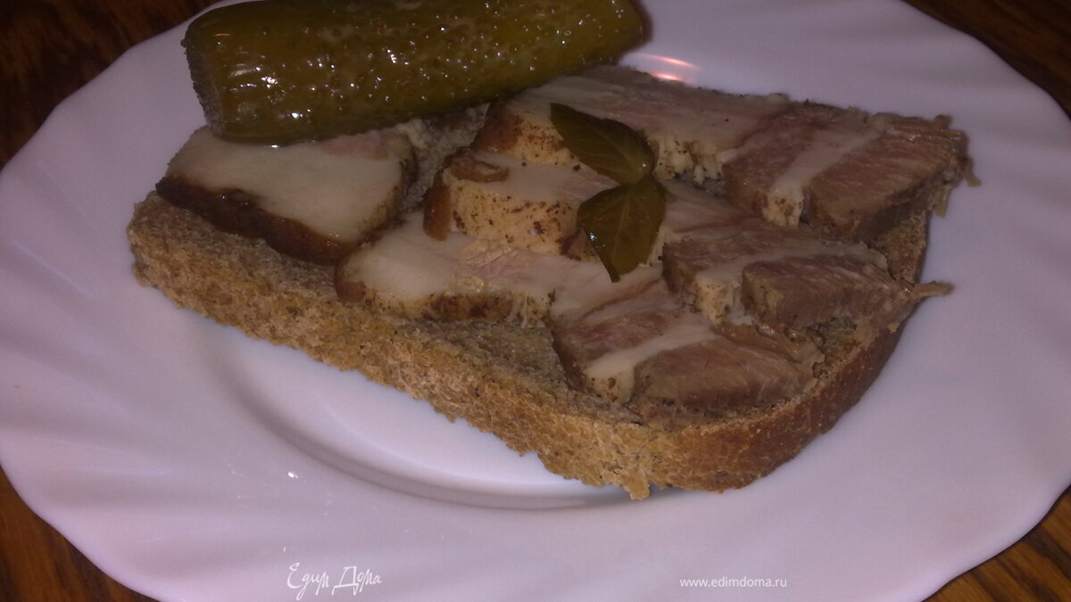 Сало - бомба. Для защитников отечества.