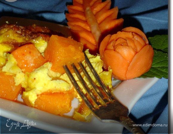 Тыква, запеченная с яйцами в горшочках Тыква, запеченная с яйцами в горшочках