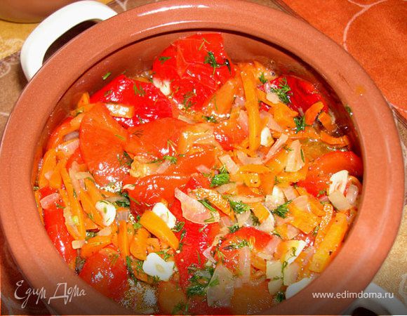 Маринованный салат из сладкого перца Маринованный салат из сладкого перца