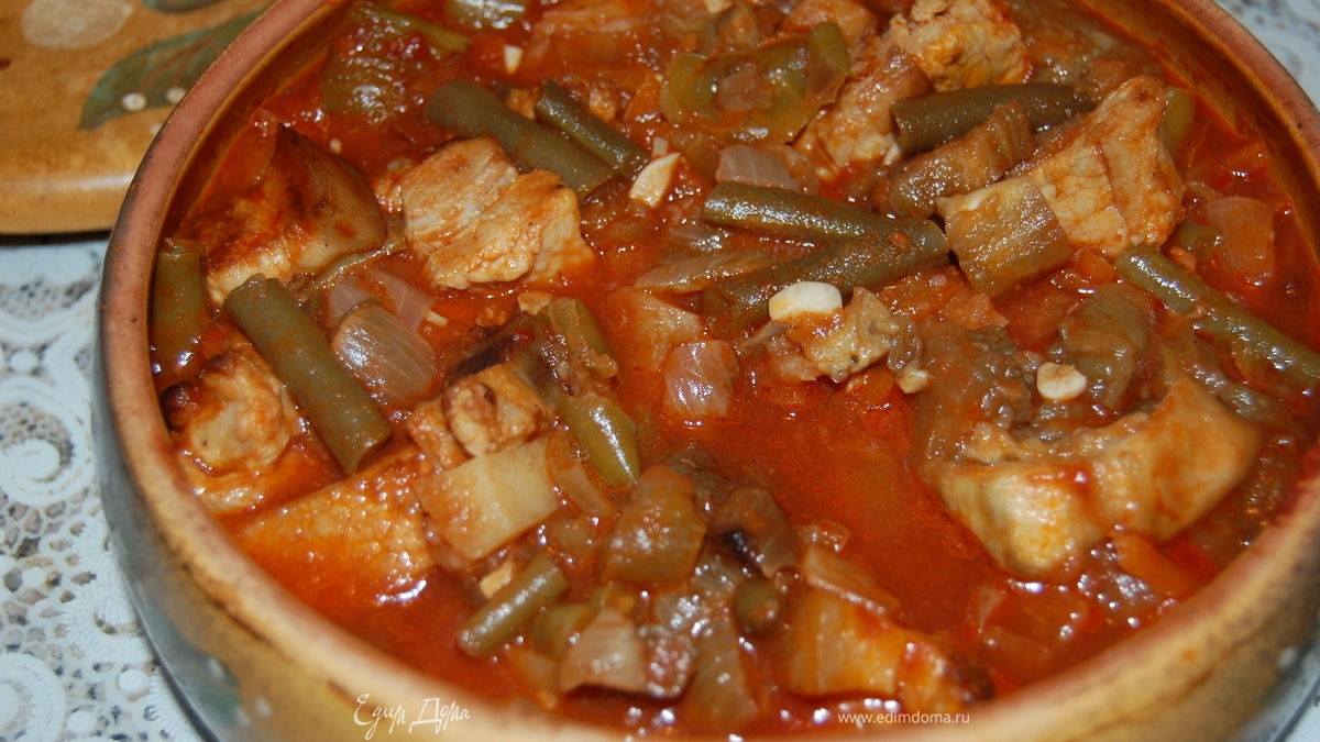 Жаркое в горшочке.