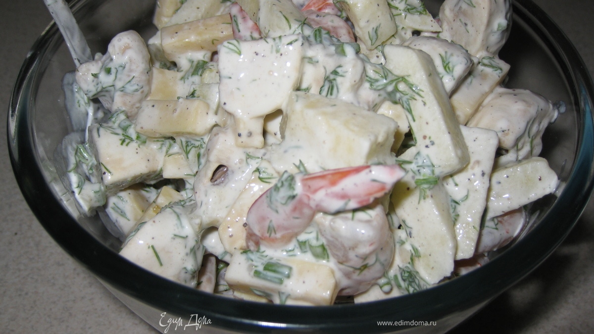 Салат с креветками и яблоком (Salad with shrimps & apple)