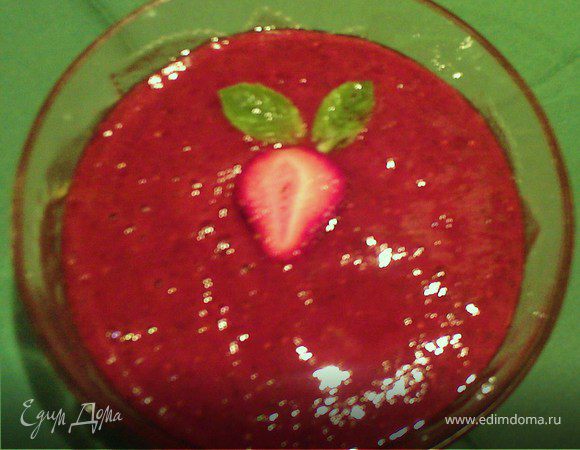 Освежающий клубничный десерт