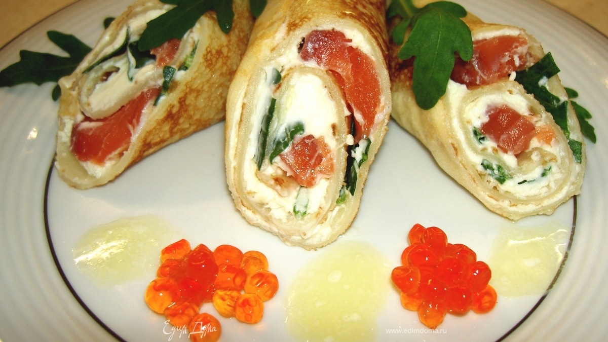 Масленица: Блины с маскарпоне и лососем