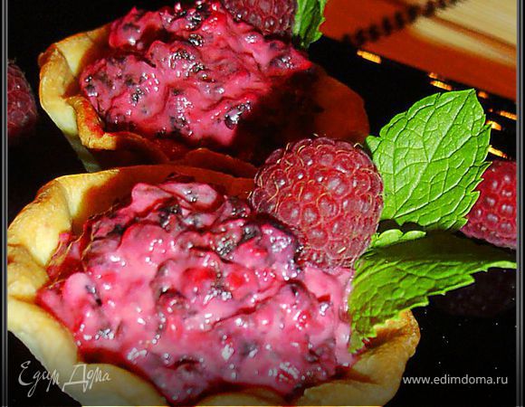 Тарталетки "Малиновое облако" Тарталетки "Малиновое облако"