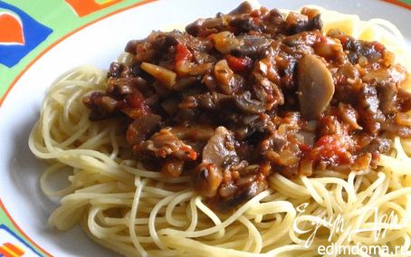 Рецепт Спагетти с шампиньонами в томатном соусе