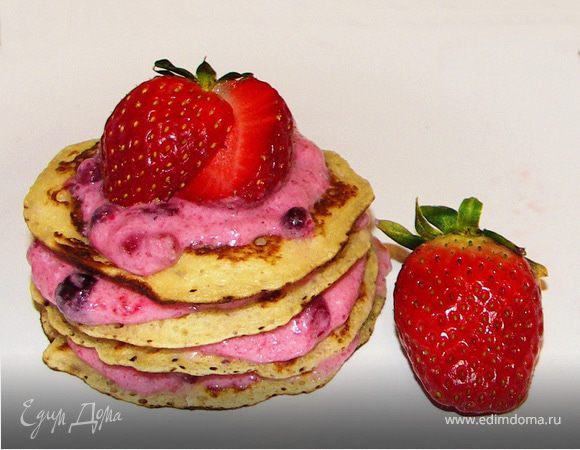 Блинное пирожное, не захотевшее стать тортом;) Блинное пирожное, не захотевшее стать тортом;)