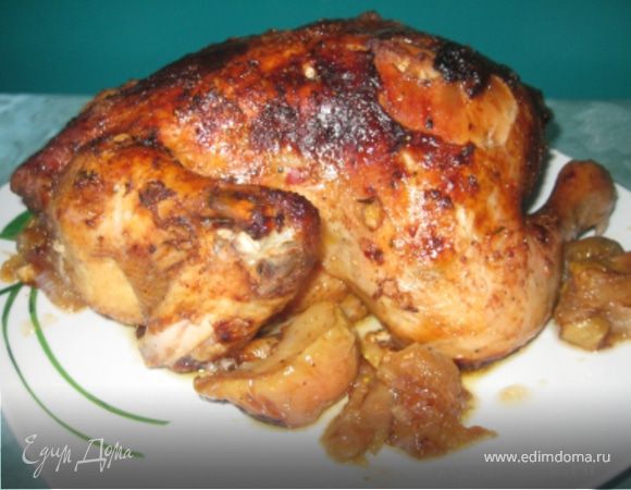 Курица, запеченная с яблоками в фольге Курица, запеченная с яблоками в фольге