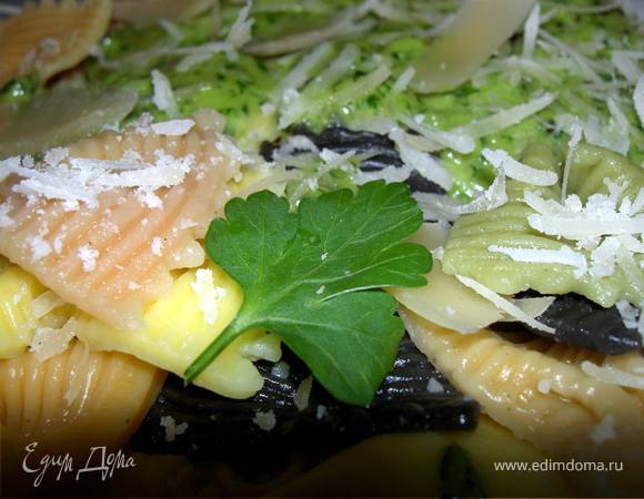 Фарфалле с песто из петрушки