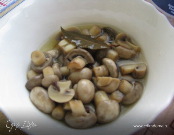 Маринованные шампиньоны