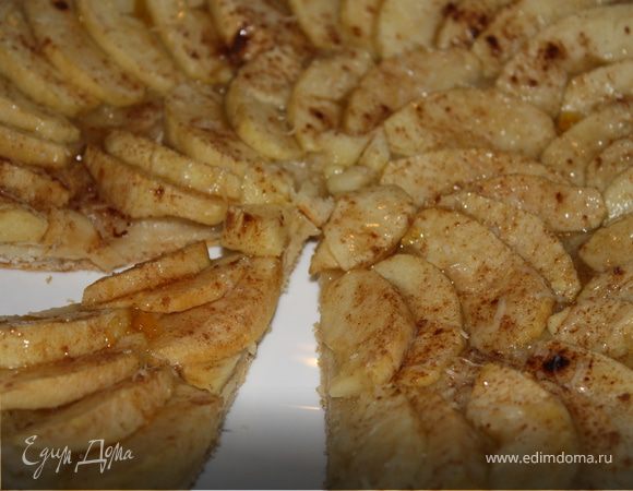 Яблочная пицца Яблочная пицца