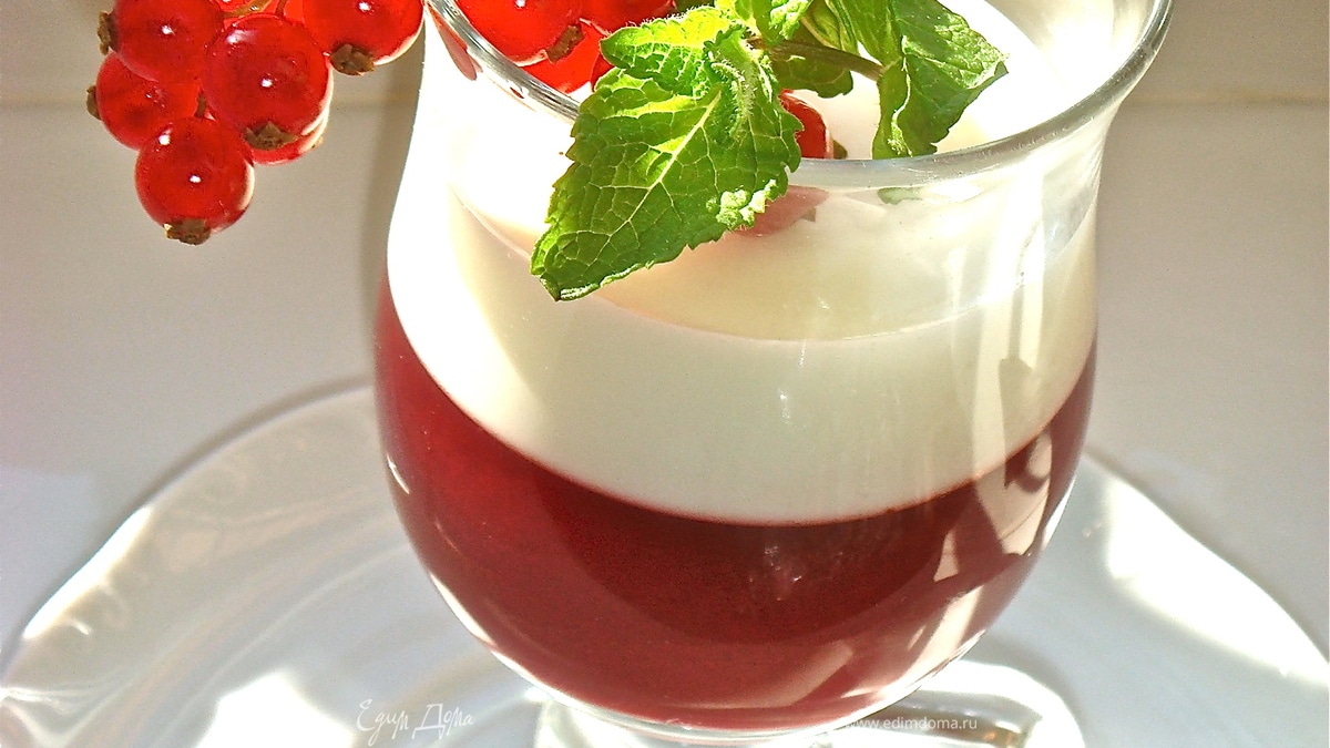 Ягодный десерт для девичьих посиделок