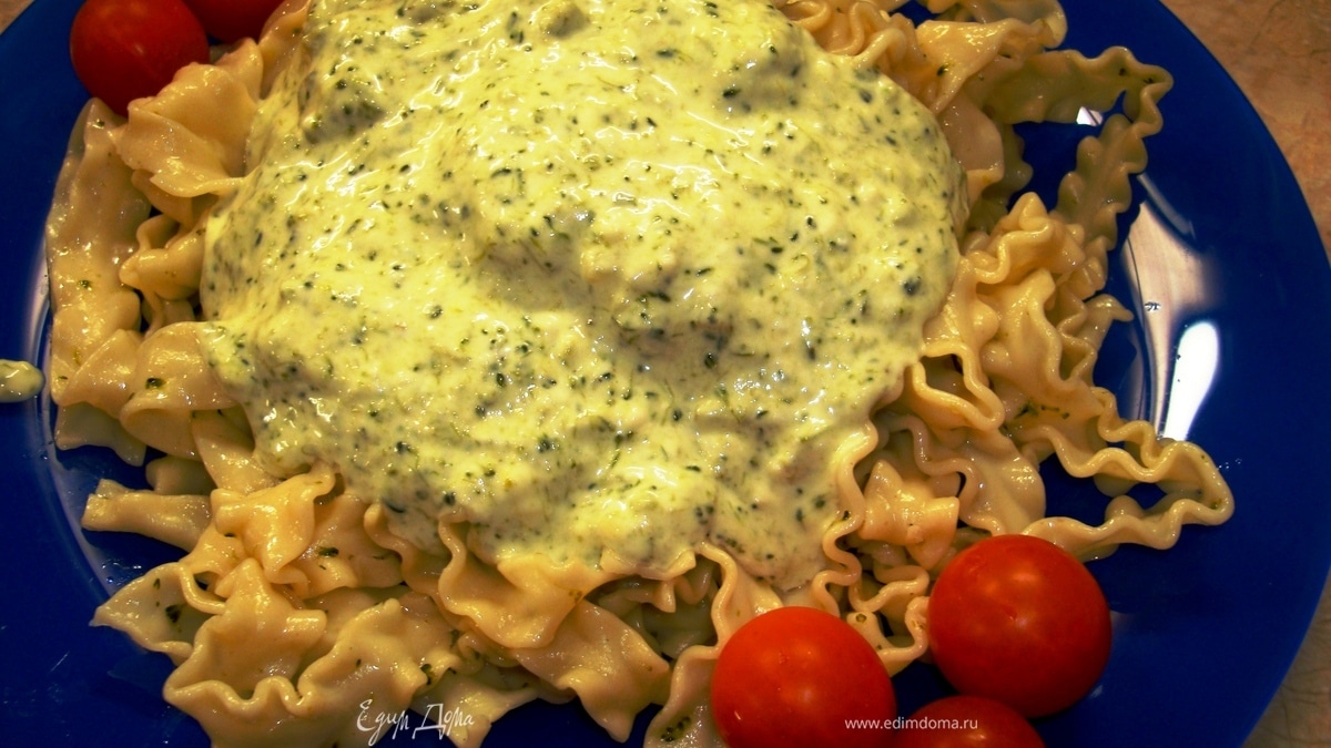 Регинетте с брокколи в сливочным соусом