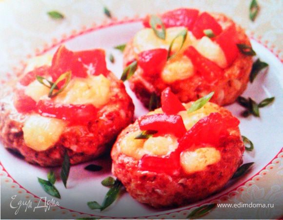 "Гнездышки" с сыром и помидорами "Гнездышки" с сыром и помидорами