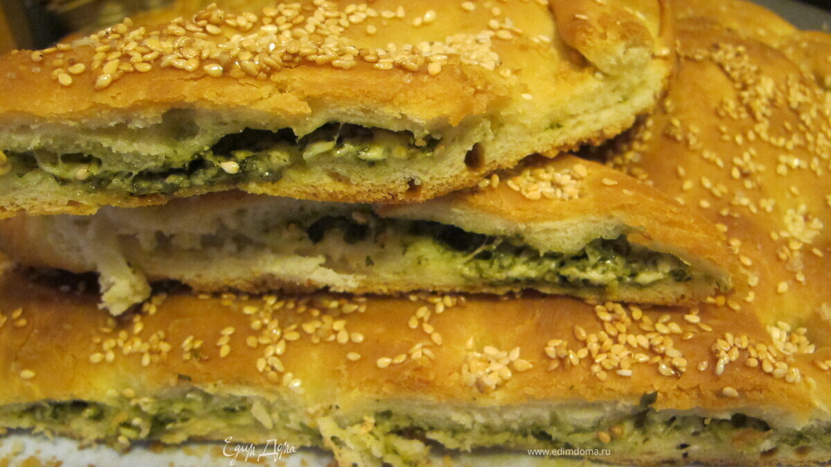 Хлеб "Mama mia!!!!" с базиликом, пармезаном и кунжутом