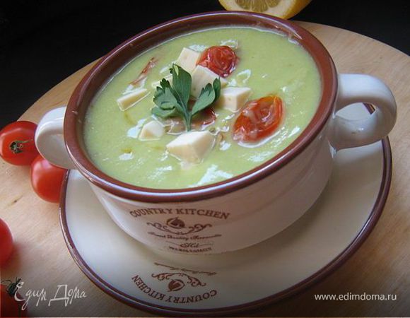 Бархатный суп-пюре из авокадо.