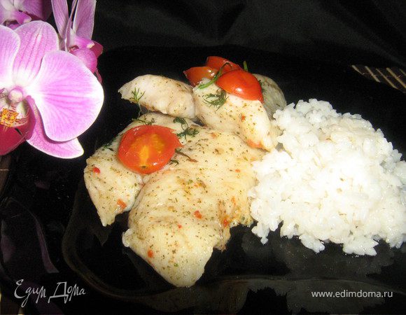 Запечённая в пакете рыба с помидорами "черри" Запечённая в пакете рыба с помидорами "черри"