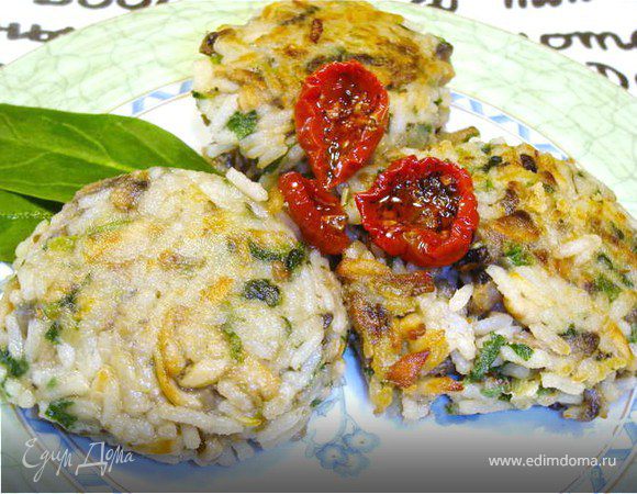 Прованский завтрак. Рисовые котлетки с шампиньонами и шпинатом.