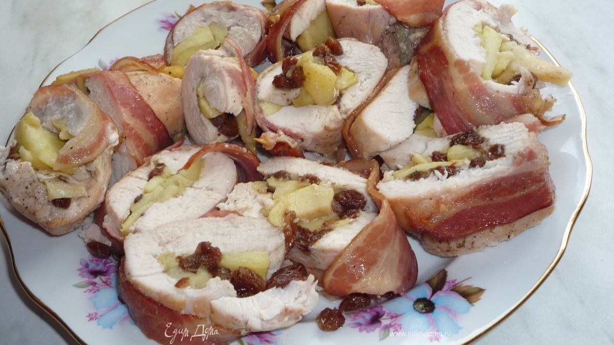 Куриные "кармашки" с яблоками
