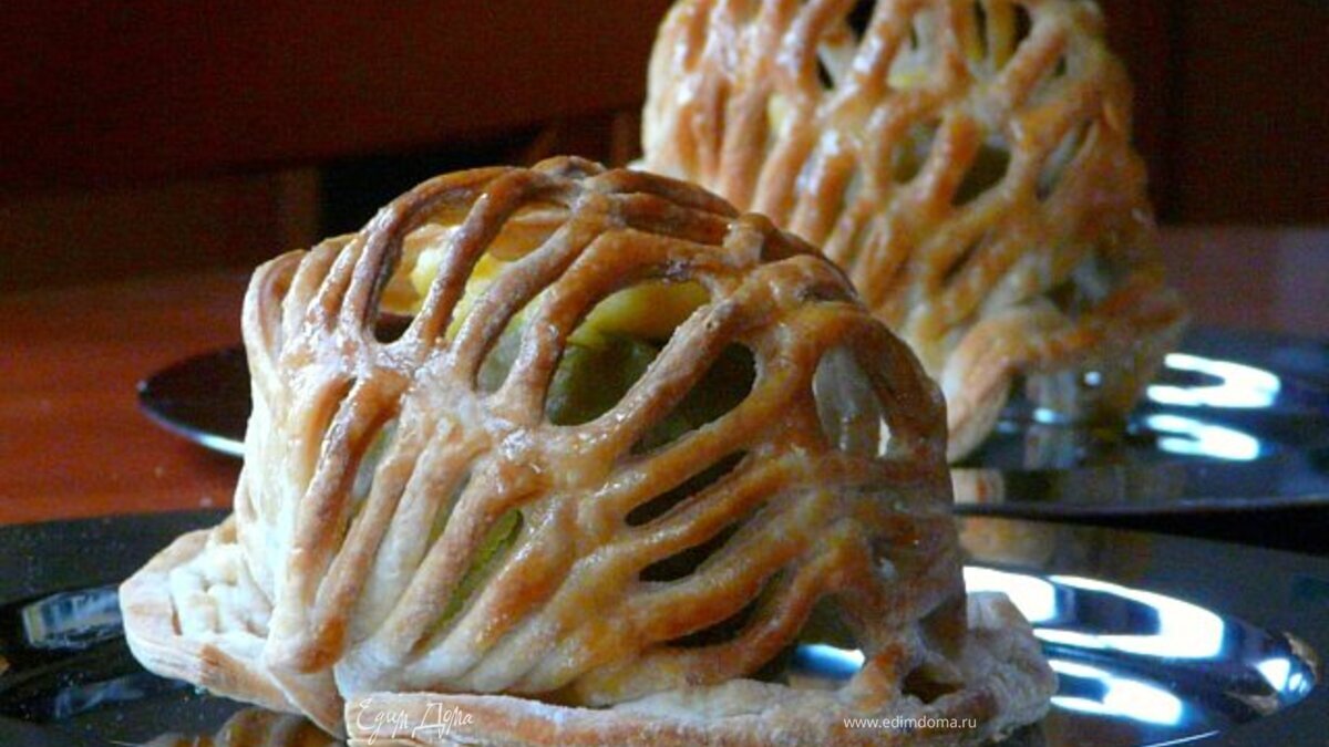 Ажурные яблоки с кремом