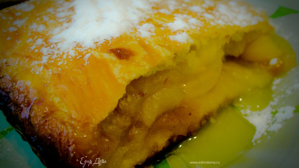 Пирог с персиками