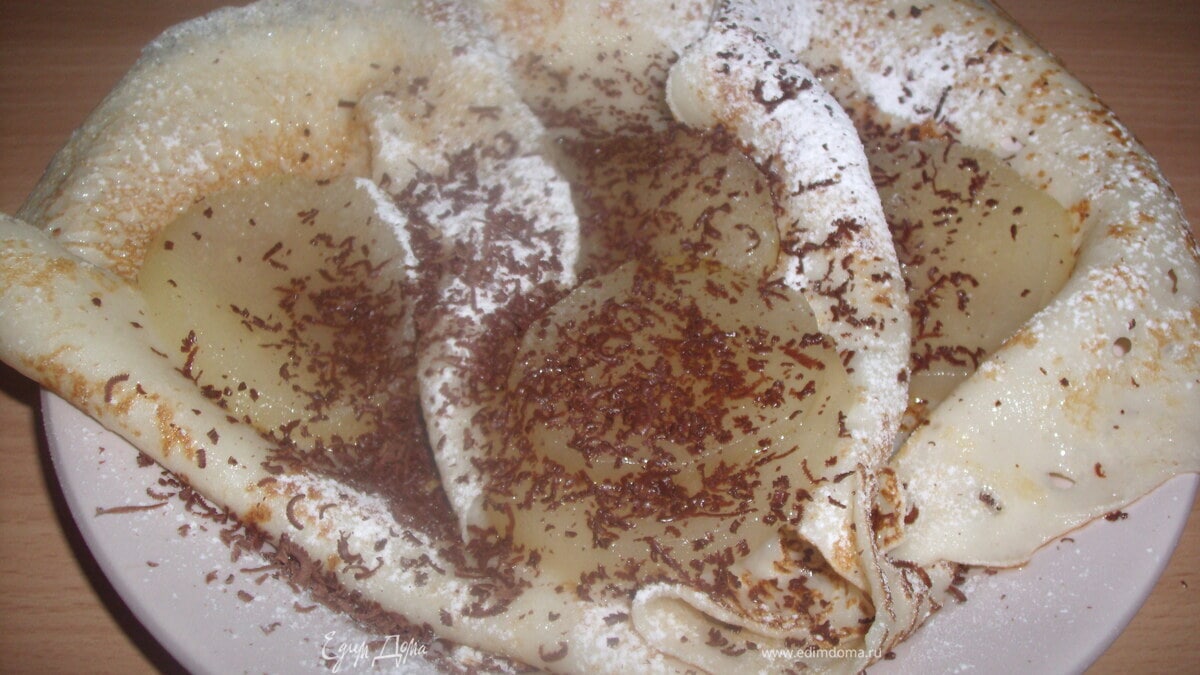 Блинчики с грушевым сиропом