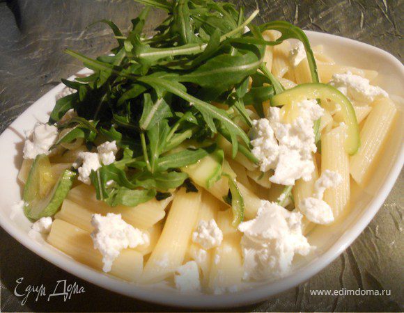 Паста с цукини и фетой