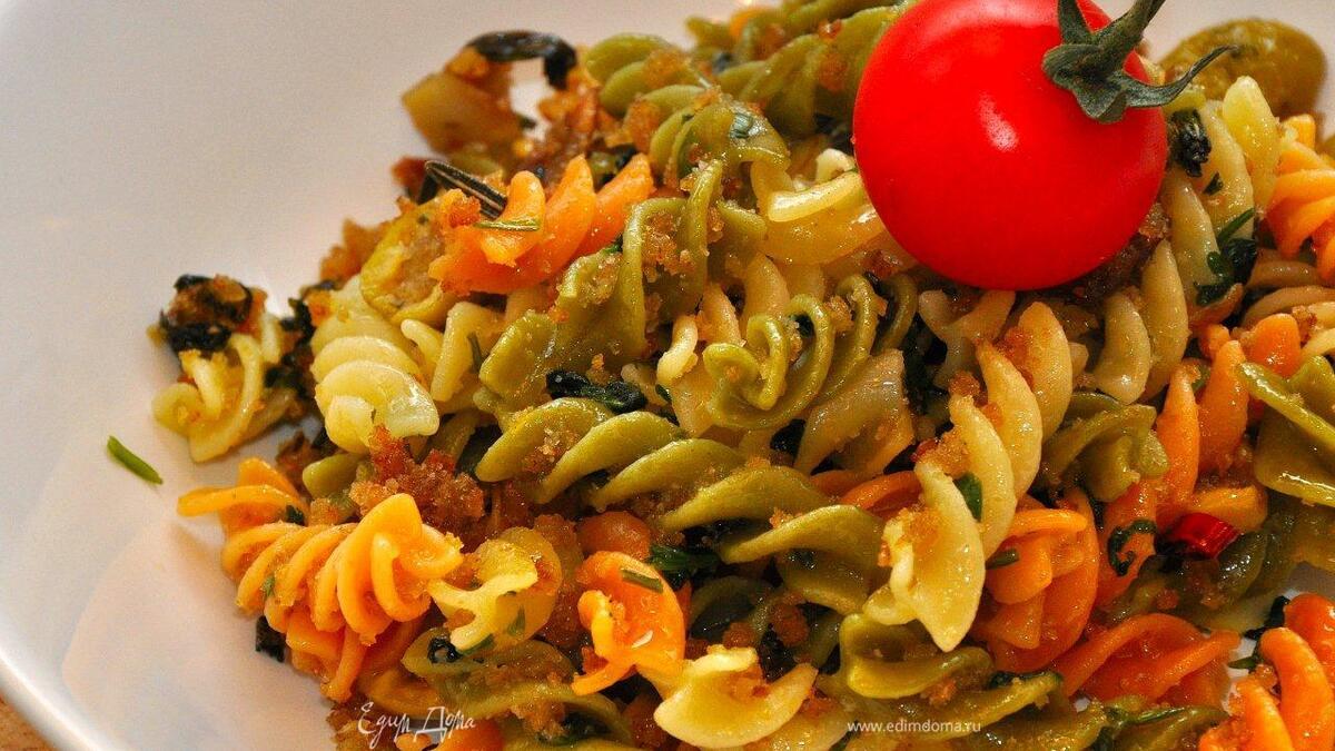 Фузилли с пангрататой и оливками. (Постные дни)